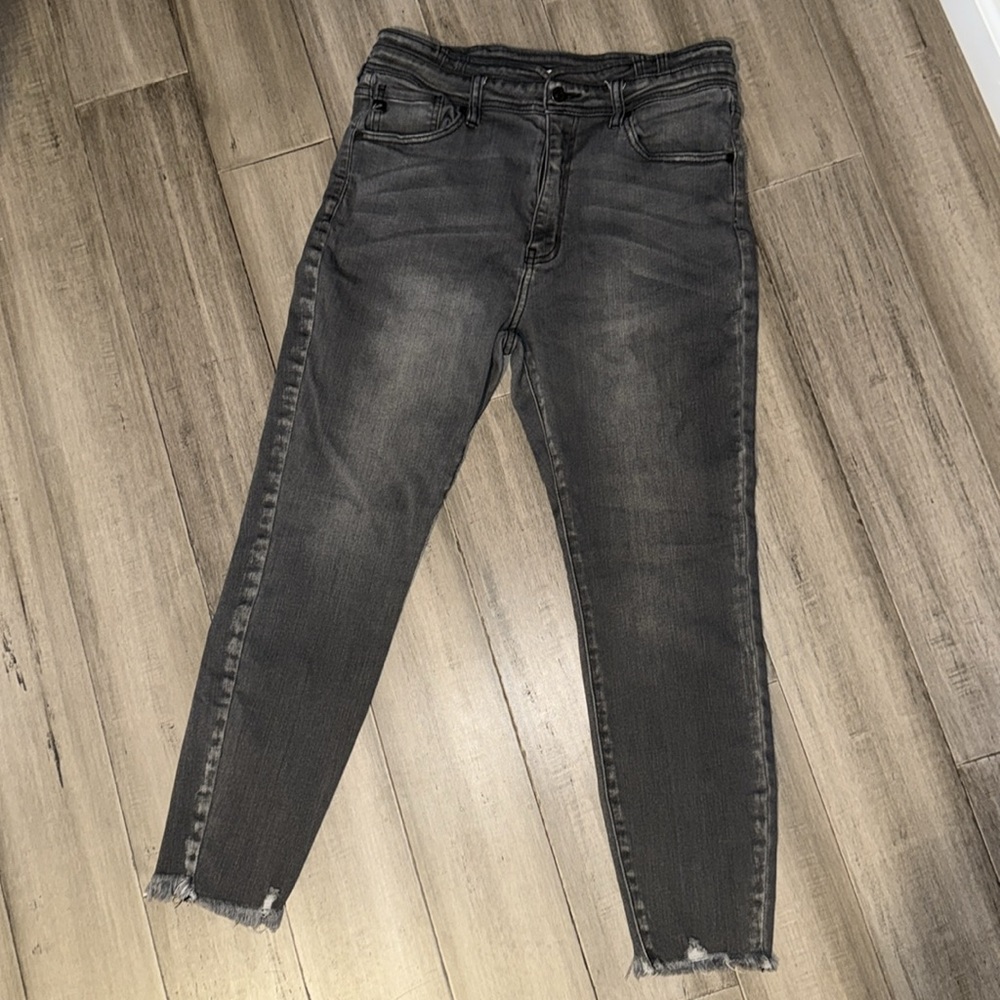 Size 30 KanCan for Maurice’s Gray Ankle Jeans - Picture 2 of 5